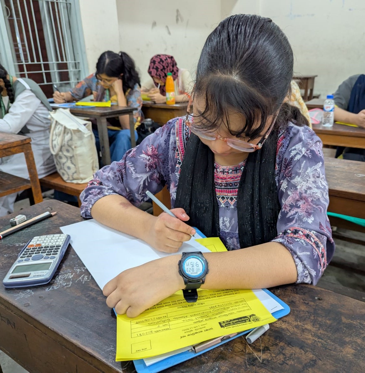 Students working together